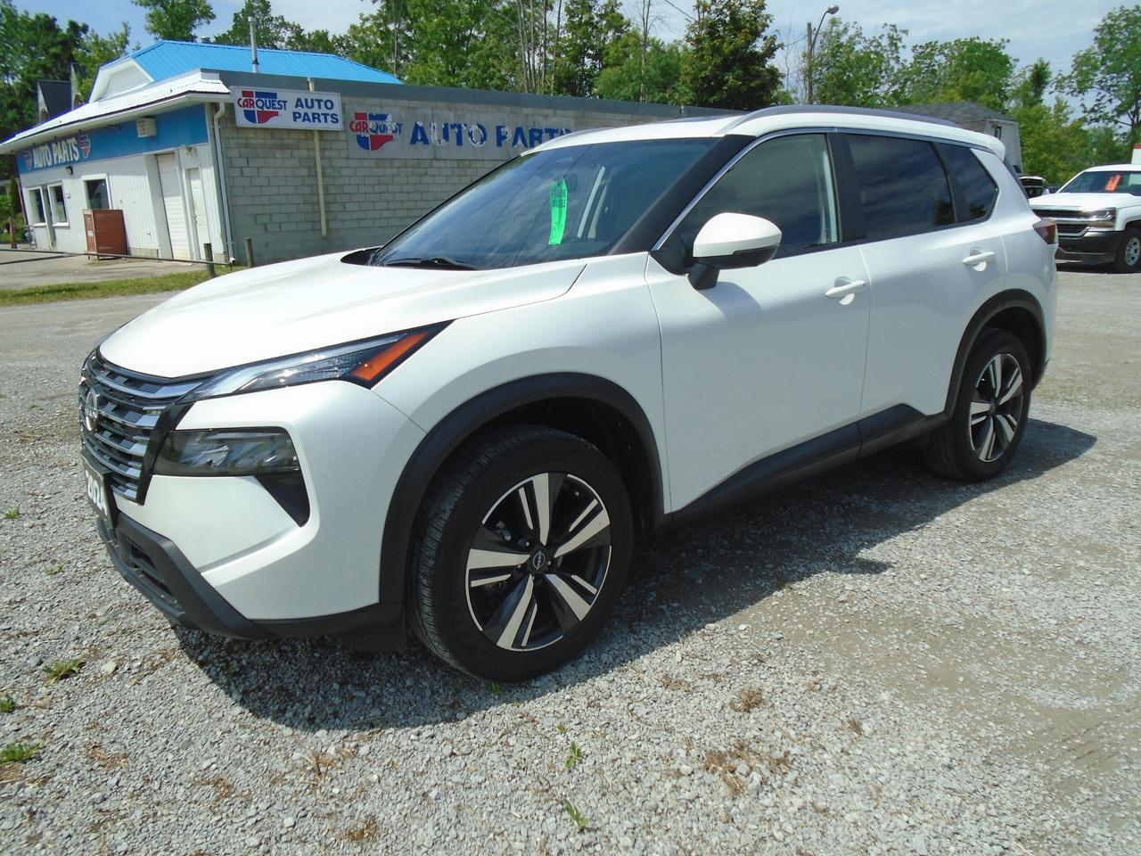 2024 Nissan Rogue SV PREMIIUM Photo2