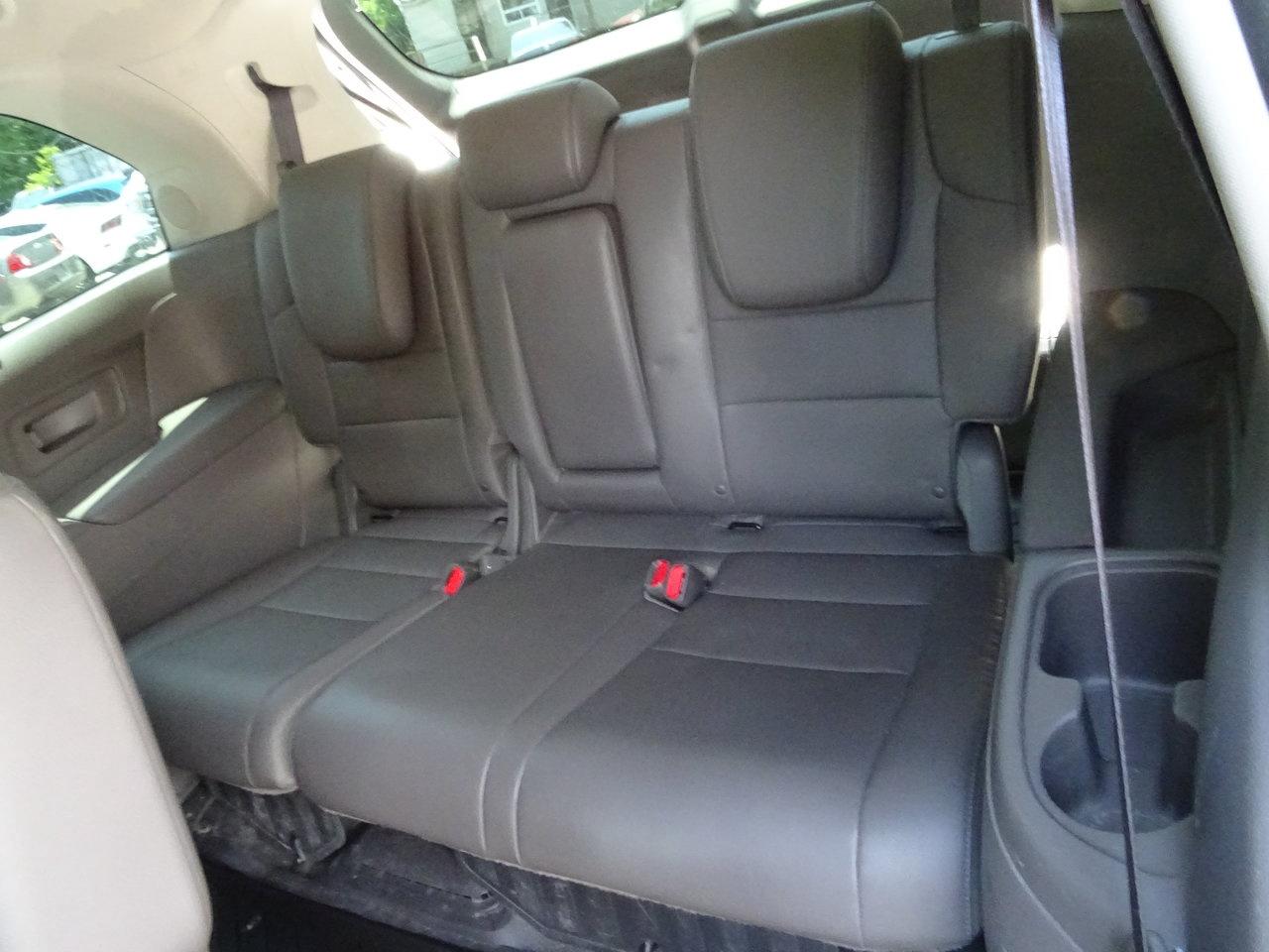 2017 Honda Odyssey Touring Photo