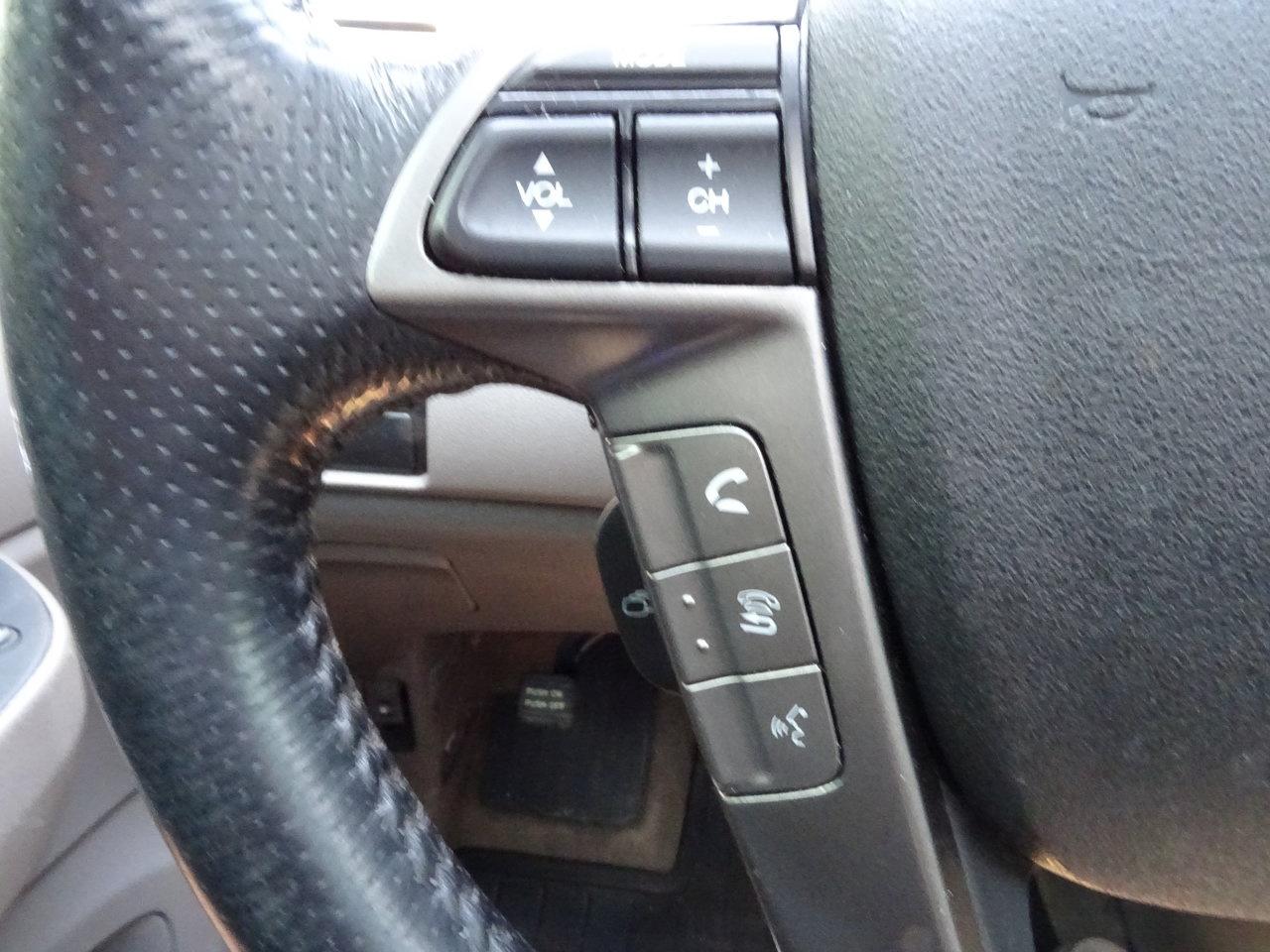 2017 Honda Odyssey Touring Photo
