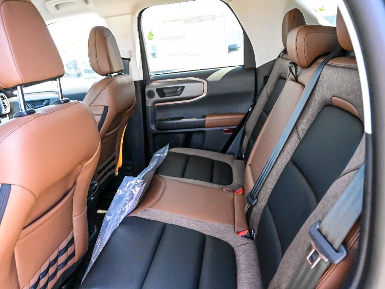 2026 Ford Bronco Sport Outer Banks Photo