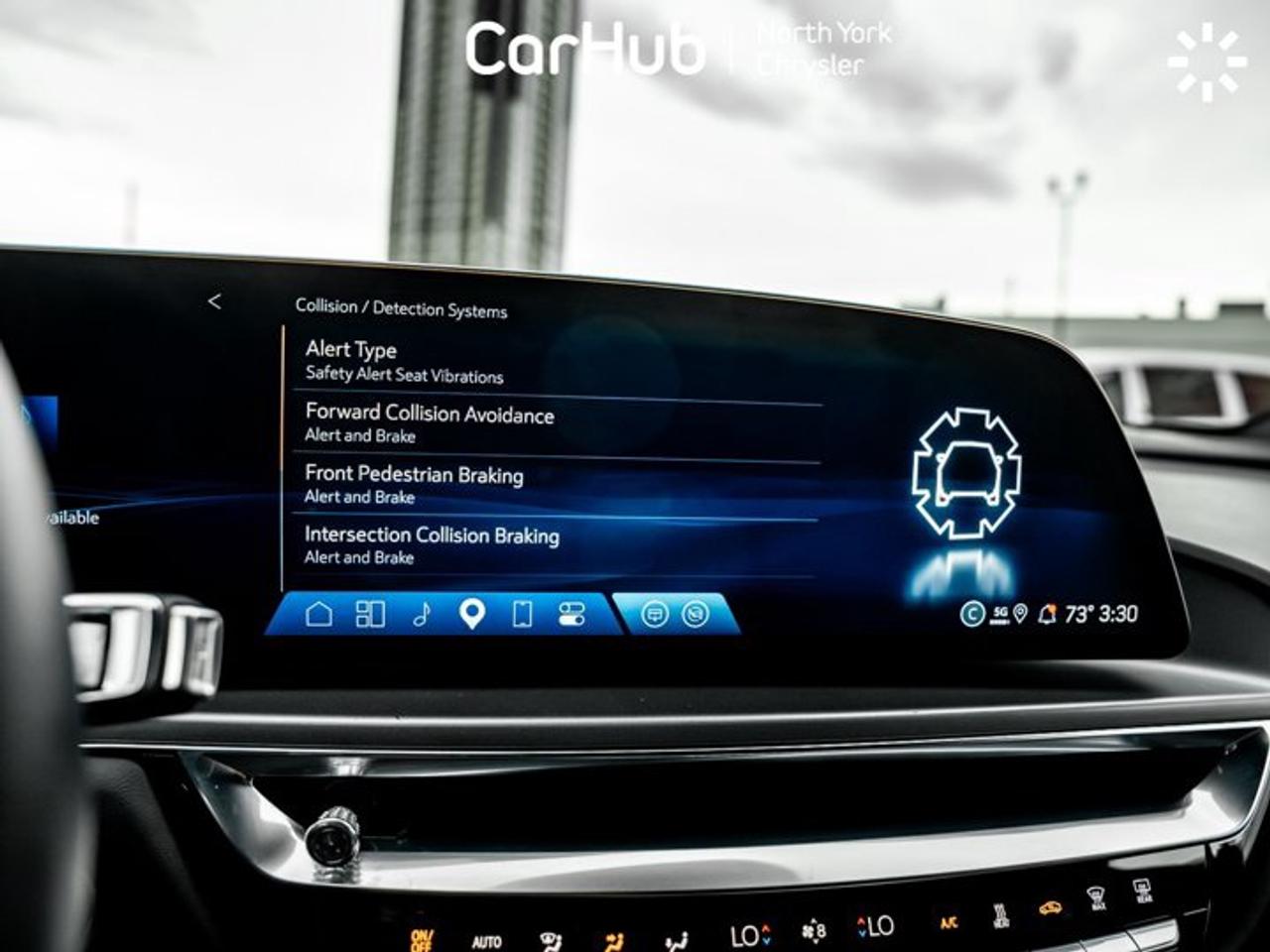2024 Cadillac LYRIQ Tech Panoroof Heated Seats Navi Apple CarPlay Android Auto Photo