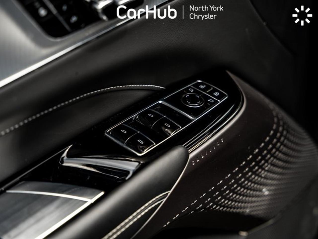 2024 Cadillac LYRIQ Tech Panoroof Heated Seats Navi Apple CarPlay Android Auto Photo