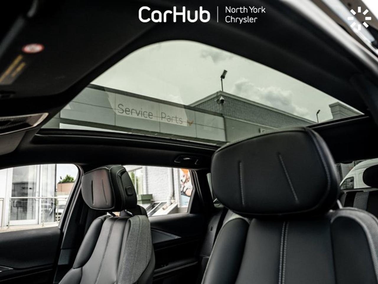 2024 Cadillac LYRIQ Tech Panoroof Heated Seats Navi Apple CarPlay Android Auto Photo