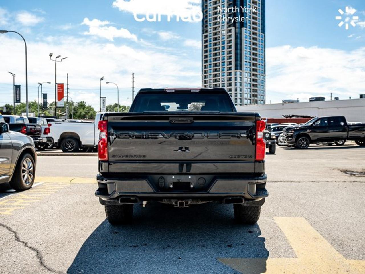 2024 Chevrolet Silverado 1500 Custom Trail Boss 147'' V8 Power Seats Side Steps Remote Start Photo