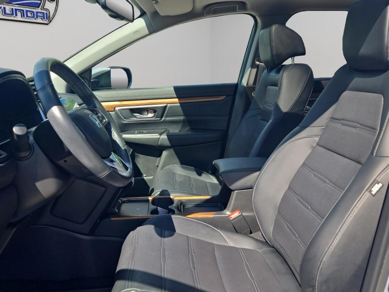 2021 Honda CR-V Touring Photo