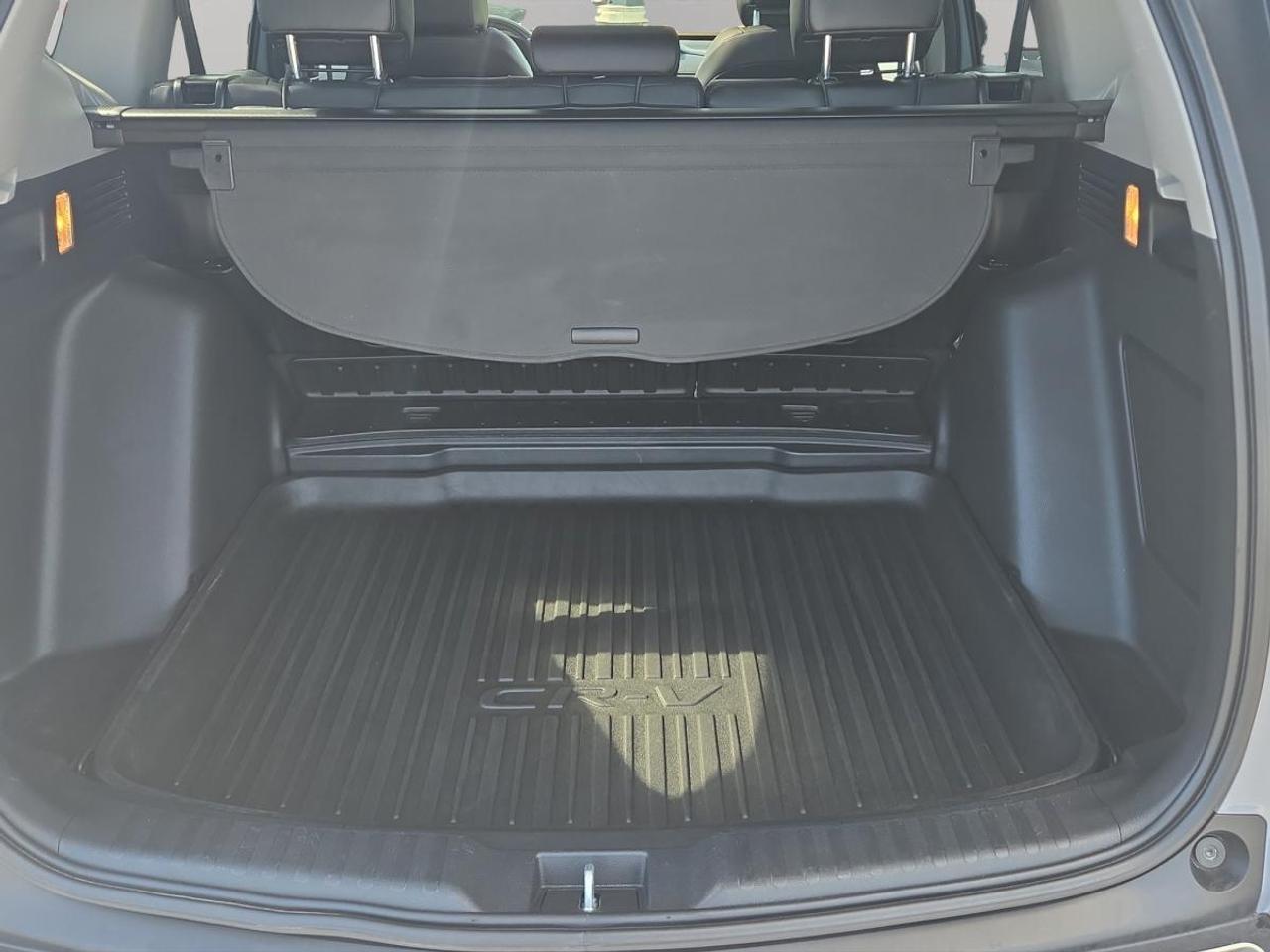 2021 Honda CR-V Touring Photo