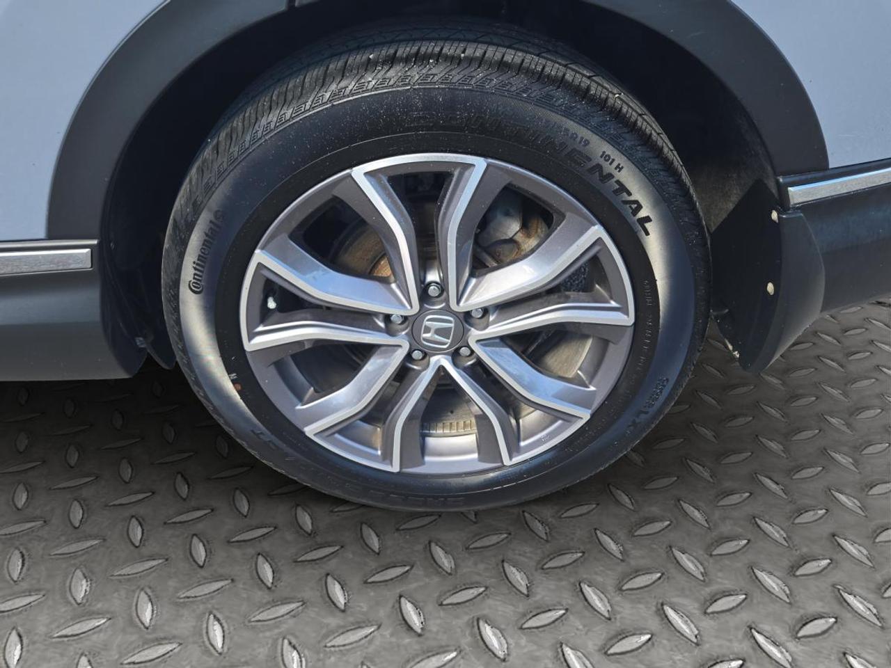 2021 Honda CR-V Touring Photo