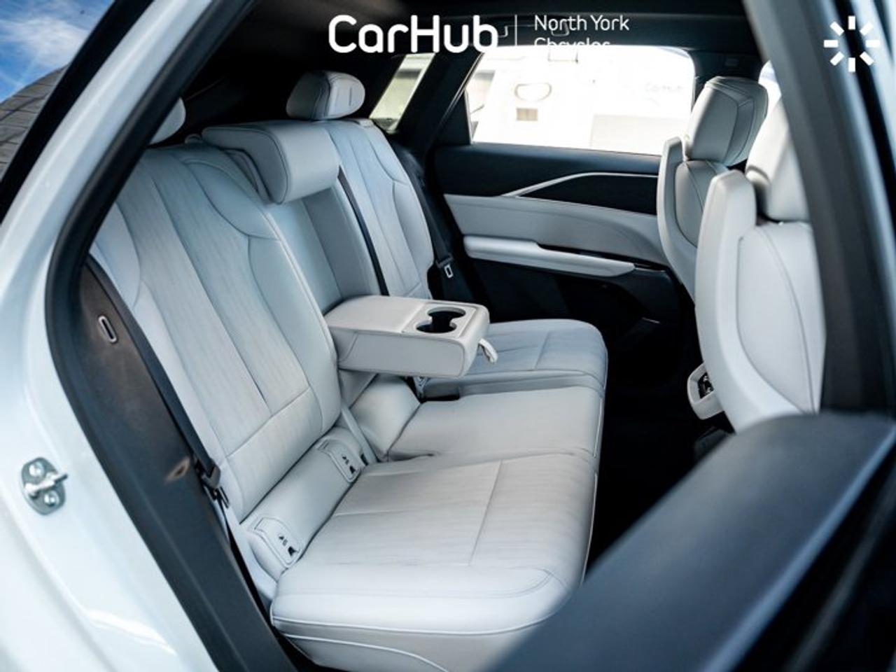 2024 Cadillac LYRIQ Sport Panoroof Navi Remote Start 360 Cam Apple CarPlay Photo