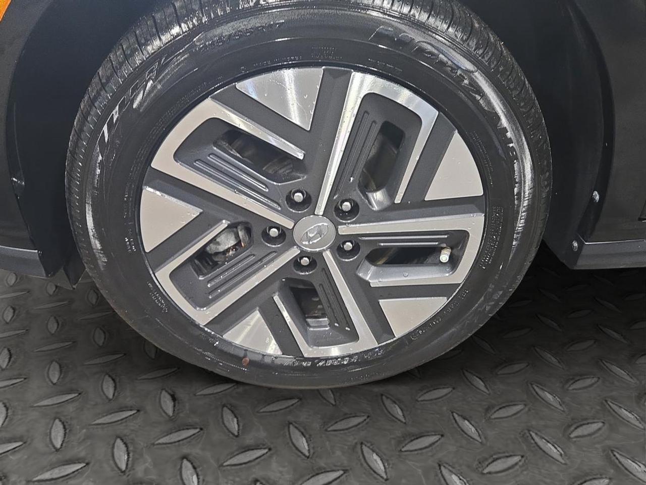 2023 Hyundai KONA Electric PREFERRED Photo