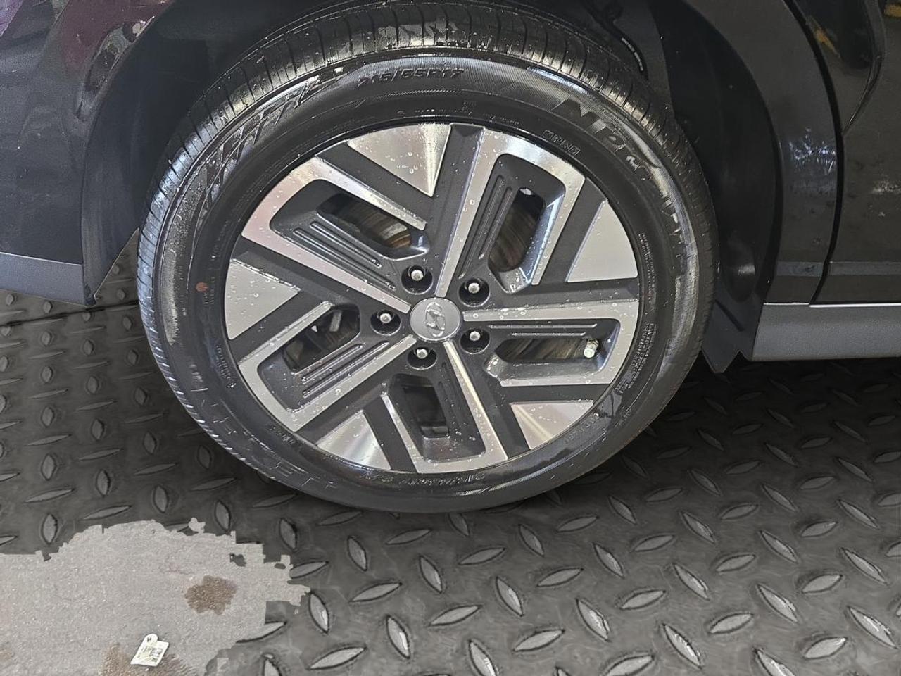 2023 Hyundai KONA Electric PREFERRED Photo