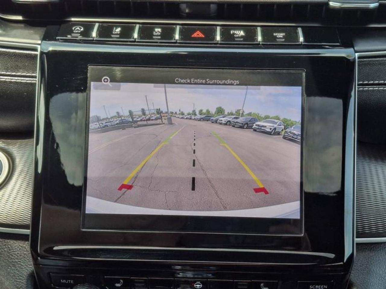 2024 Jeep Grand Cherokee Altitude 4X4 | Leather/Suede | Sunroof | Tow Pkg | Remote Start | Power Liftgate | and More ! Photo