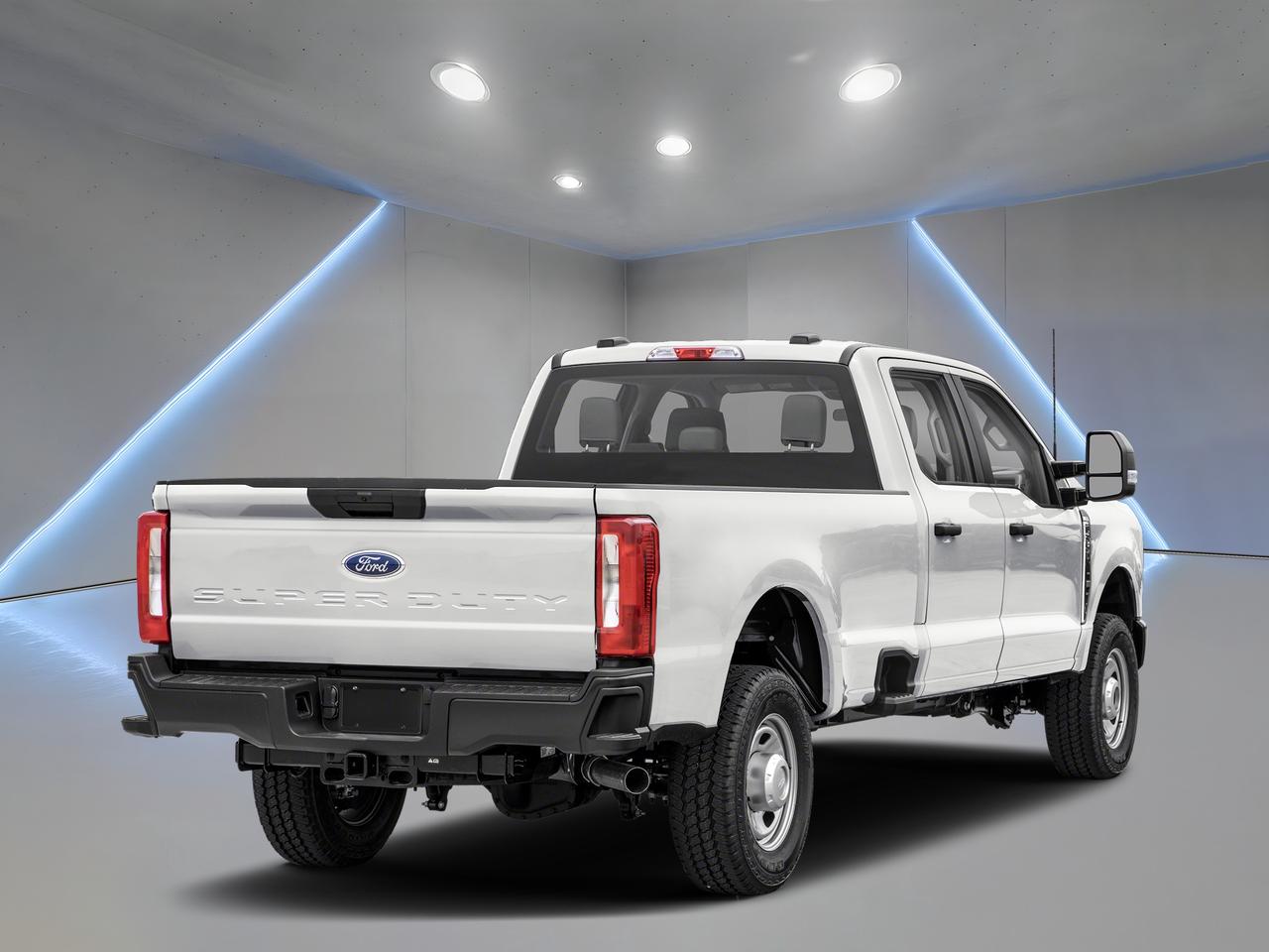 2026 Ford F-350 Super Duty SRW XLT Photo