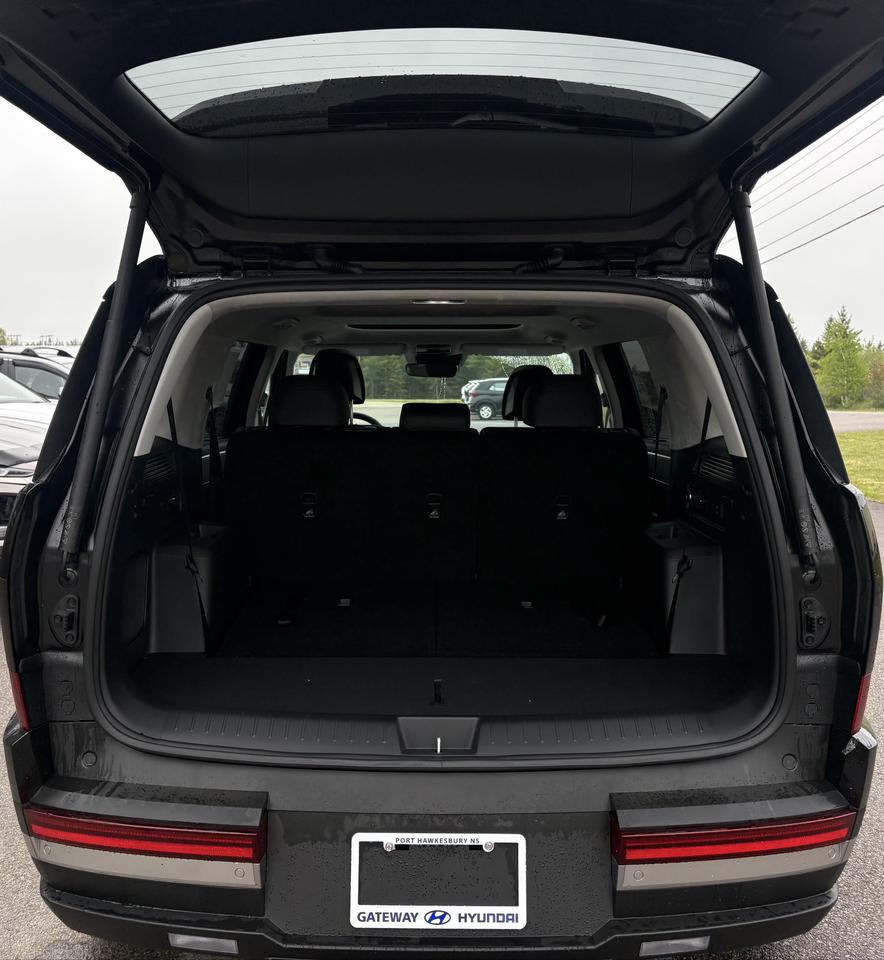 2026 Hyundai Santa Fe Luxury HEV 7 PASSENGERS Photo4