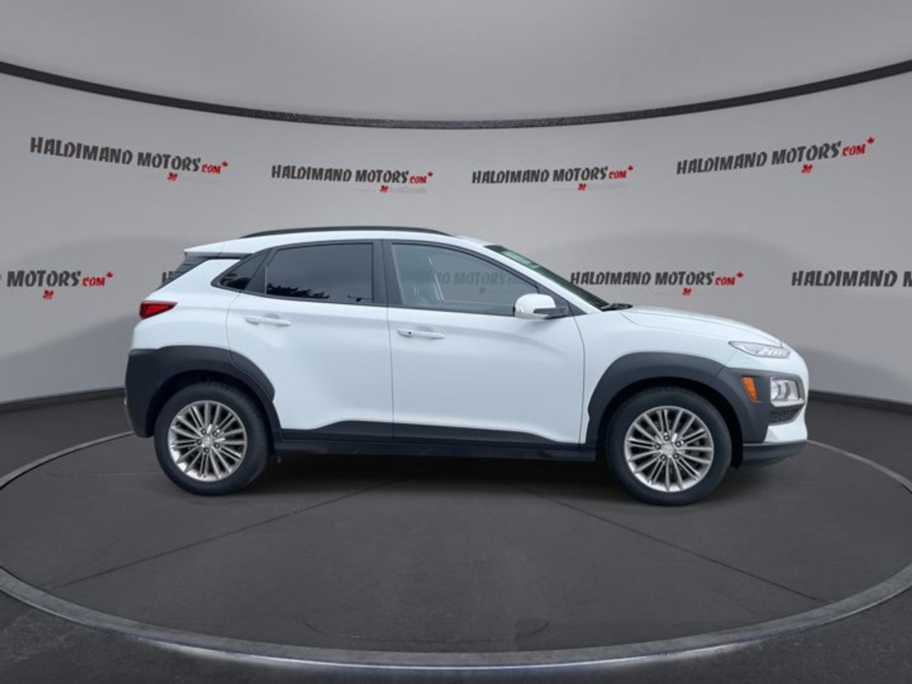 2018 Hyundai KONA Luxury AWD | No Accidents | Leather Seats | Heated Steering Photo