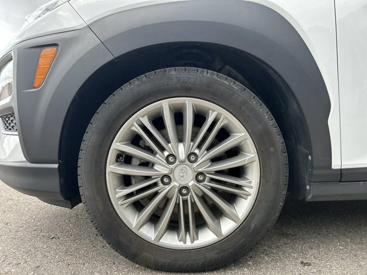 2018 Hyundai KONA Luxury AWD | No Accidents | Leather Seats | Heated Steering Photo