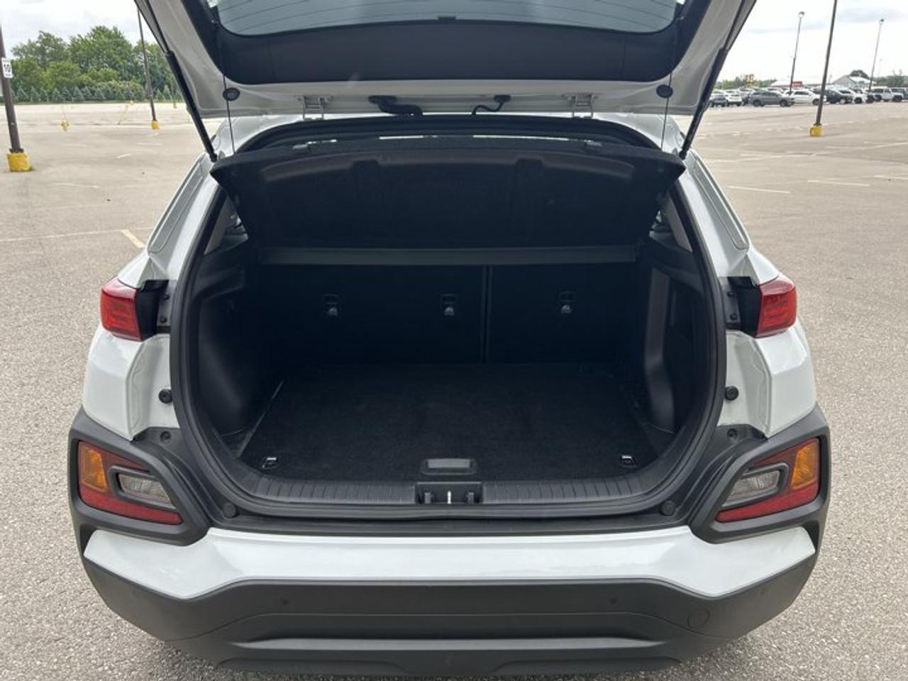 2018 Hyundai KONA Luxury AWD | No Accidents | Leather Seats | Heated Steering Photo