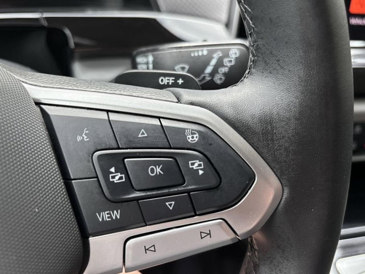 2025 Volkswagen Atlas Peak Edition 4WD | No Accidents | Leather Seats | Vent. Front Seats Photo