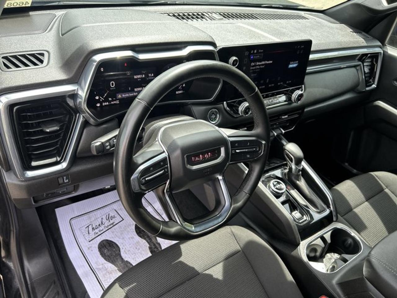 2025 GMC Canyon Elevation Crew Cab 4WD | No Accidents Photo