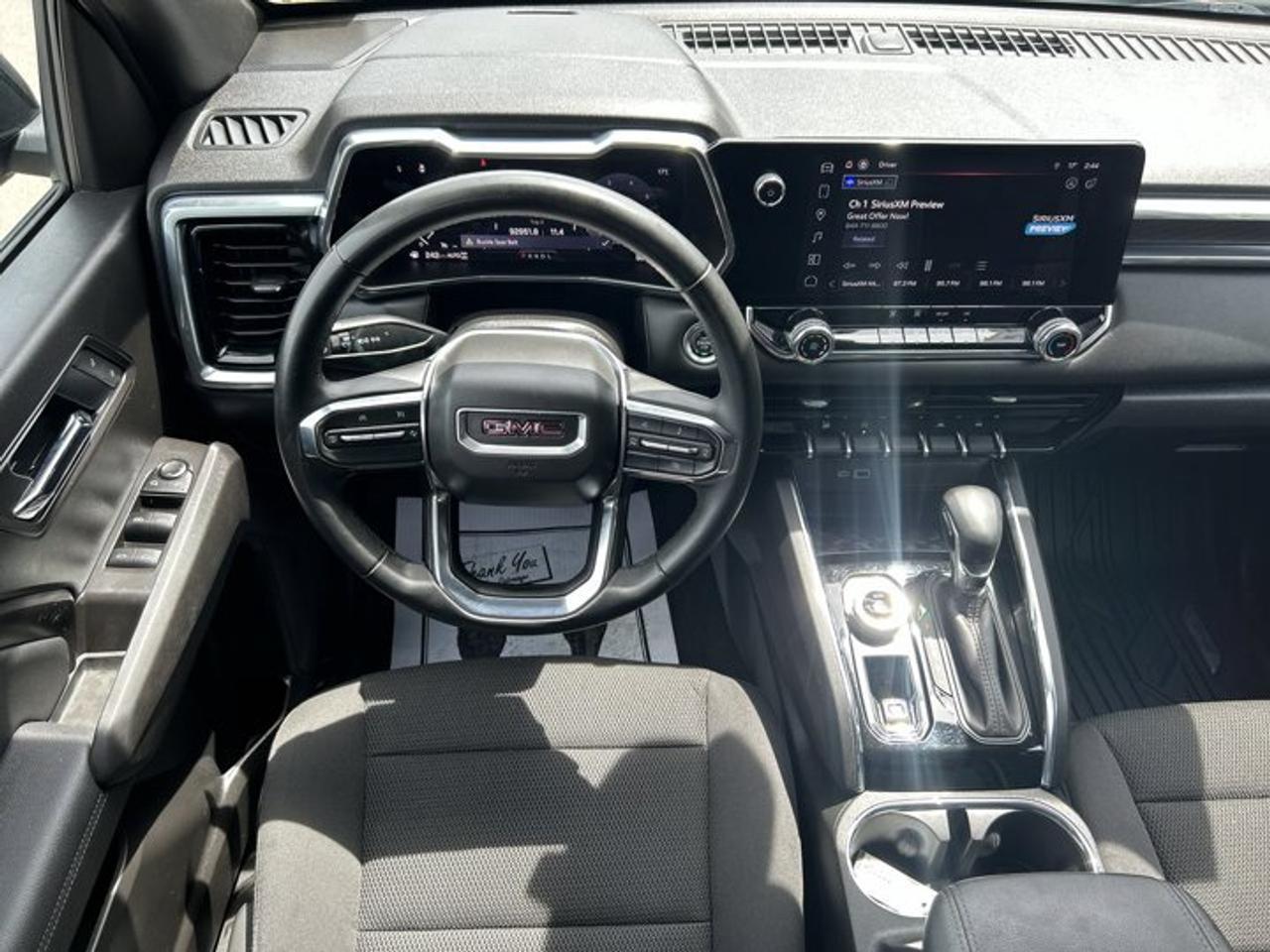 2025 GMC Canyon Elevation Crew Cab 4WD | No Accidents Photo