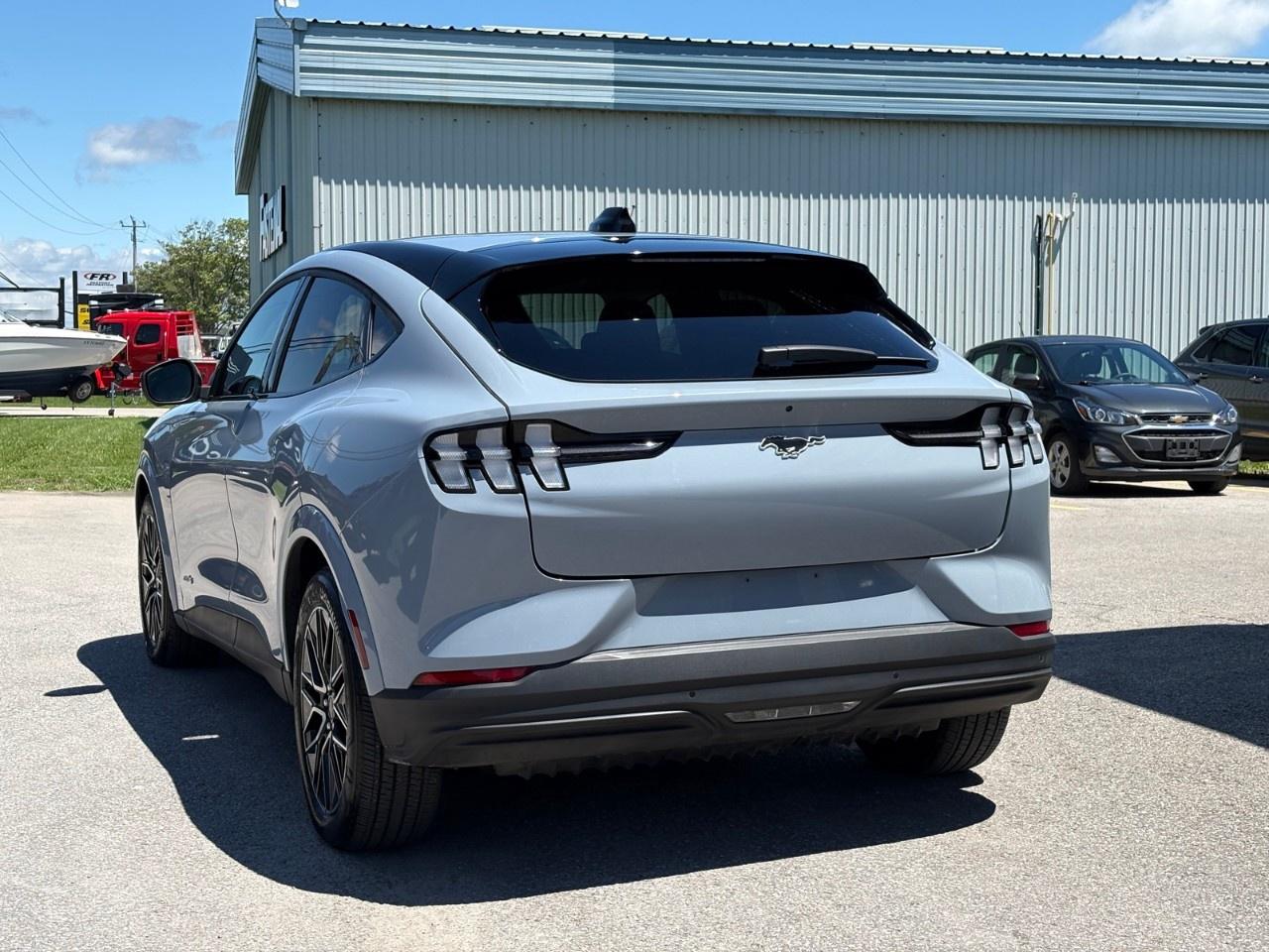 2025 Ford Mustang Mach-E Premium AWD Photo