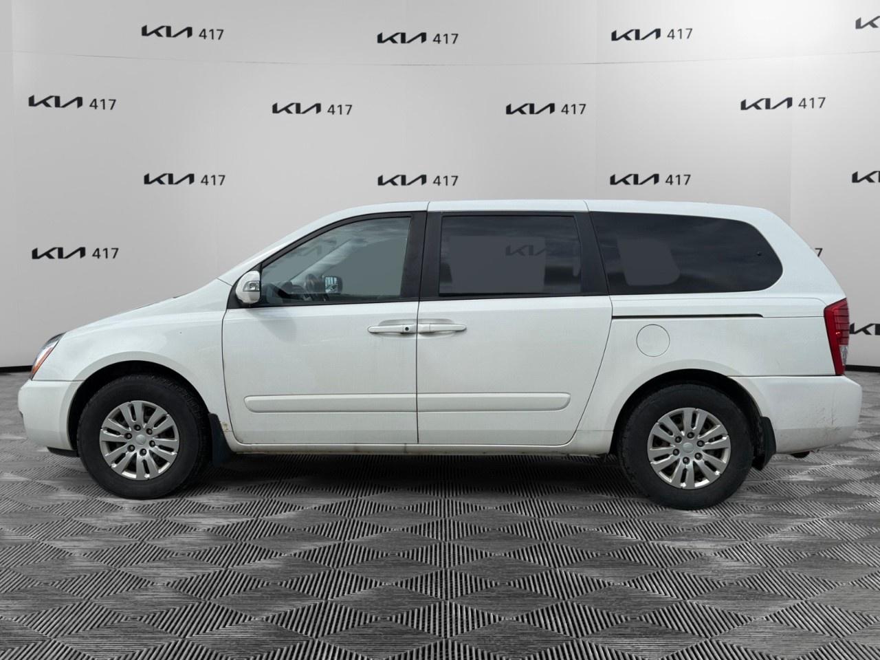 2014 Kia Sedona 4DR WGN LX Photo