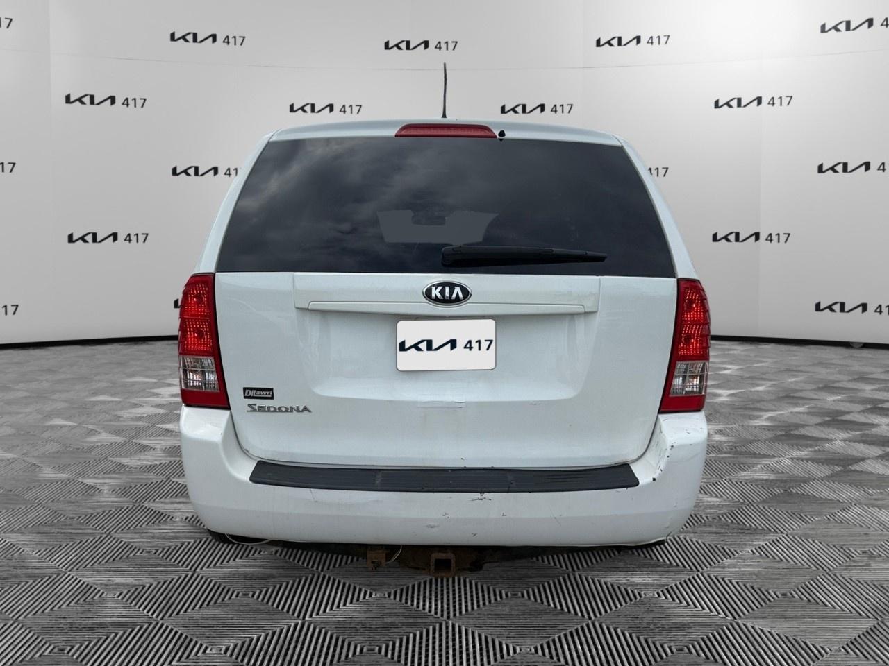 2014 Kia Sedona 4DR WGN LX Photo