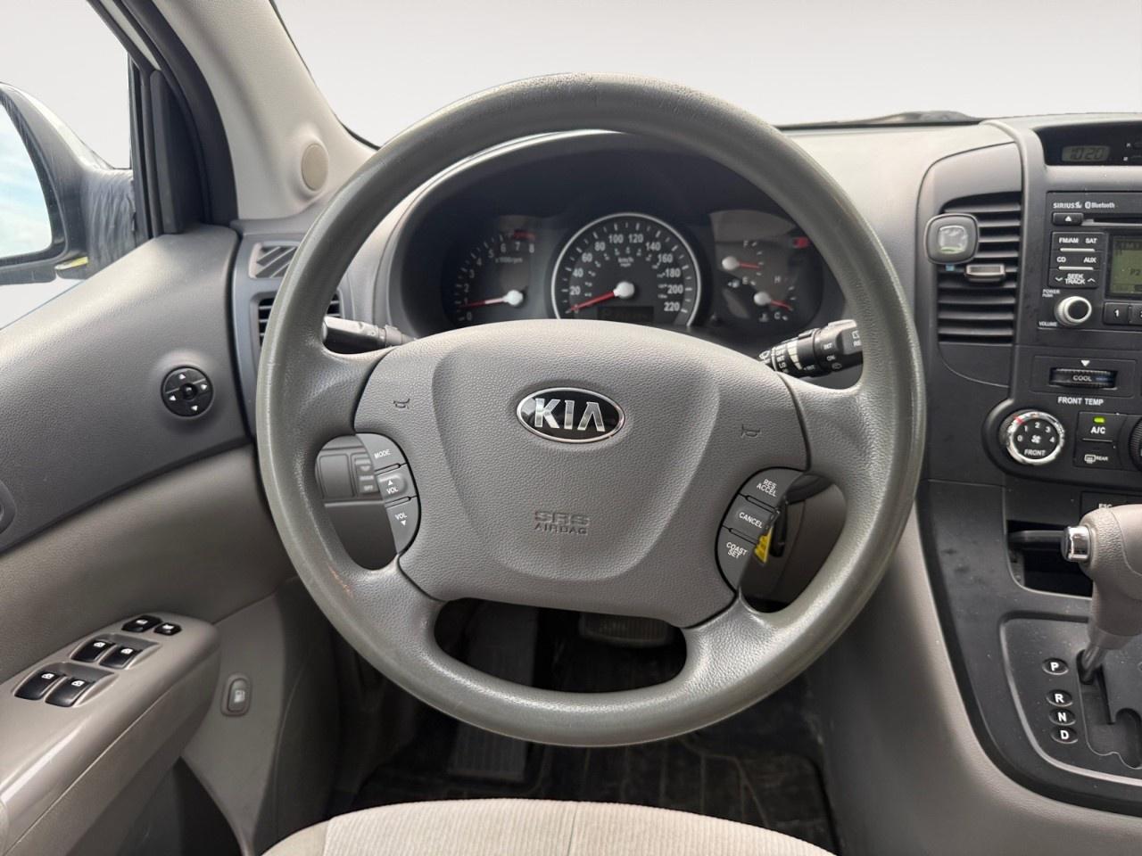 2014 Kia Sedona 4DR WGN LX Photo