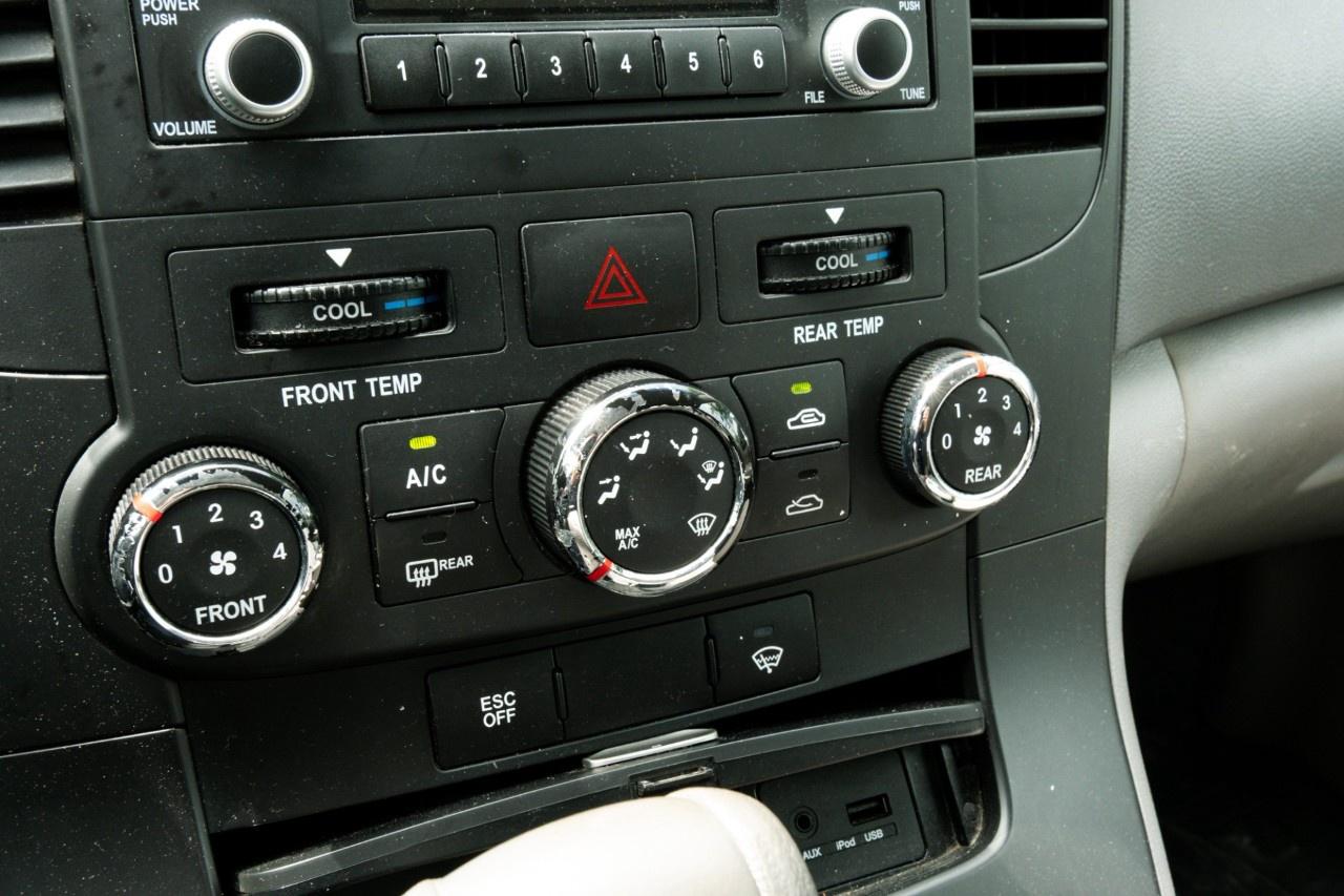 2014 Kia Sedona 4DR WGN LX Photo