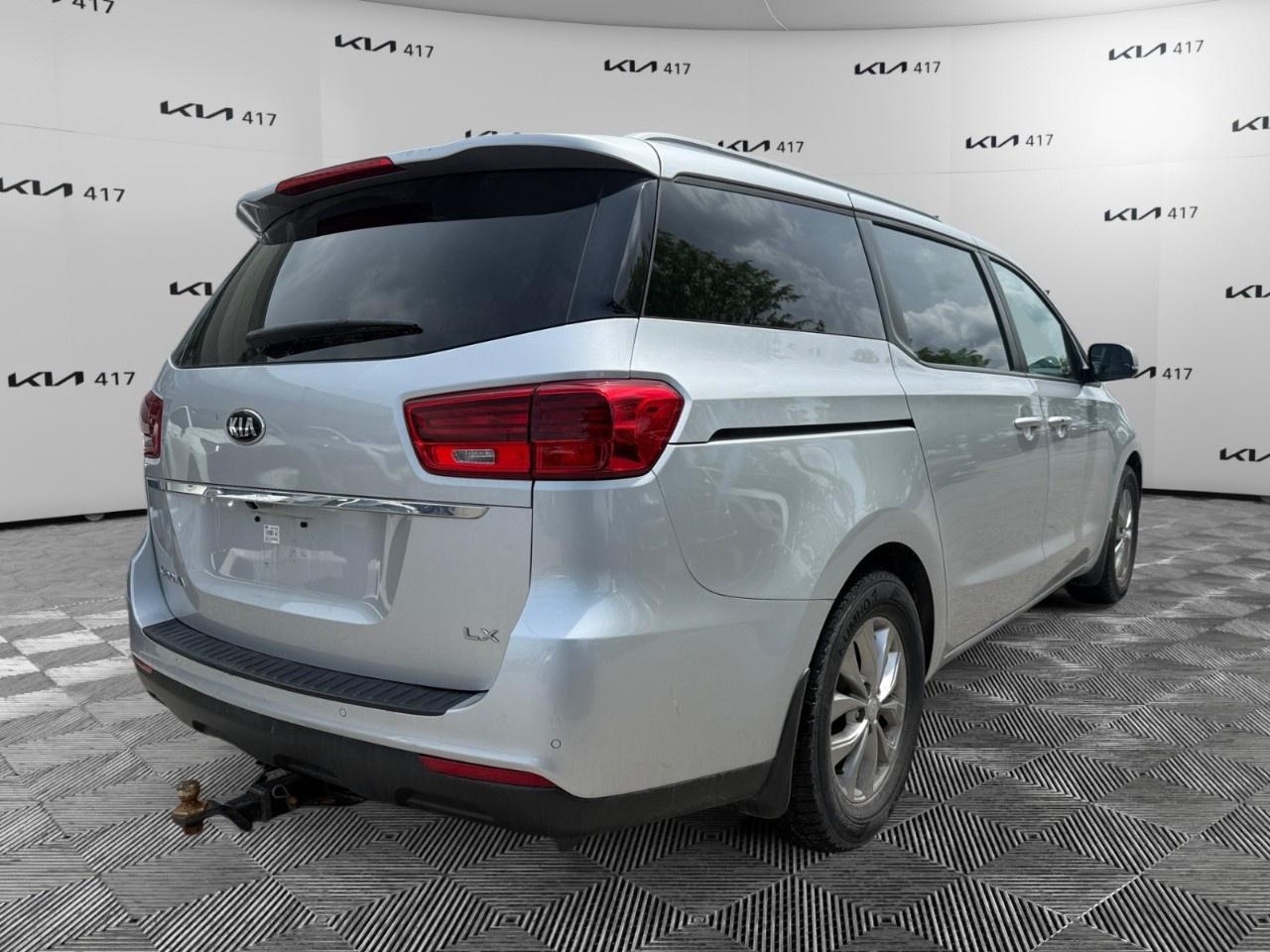 2020 Kia Sedona LX FWD Photo