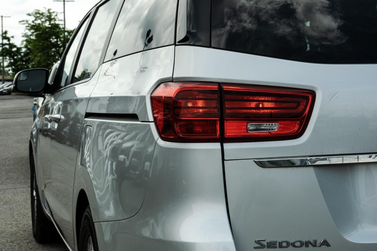2020 Kia Sedona LX FWD Photo