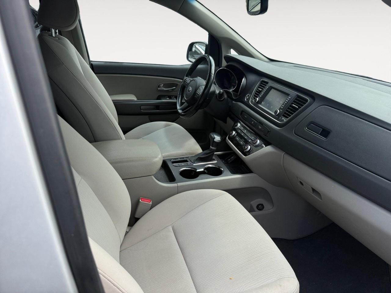 2020 Kia Sedona LX FWD Photo