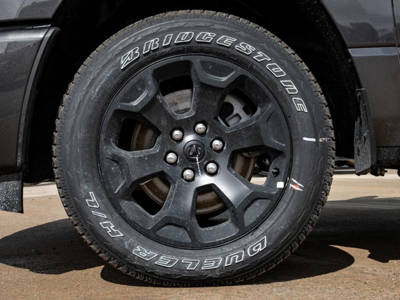 2026 RAM 1500 Express Photo