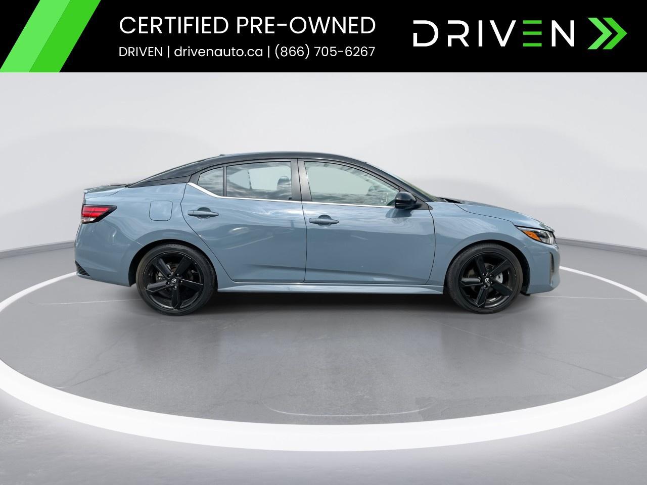 2025 Nissan Sentra SR CVT Photo