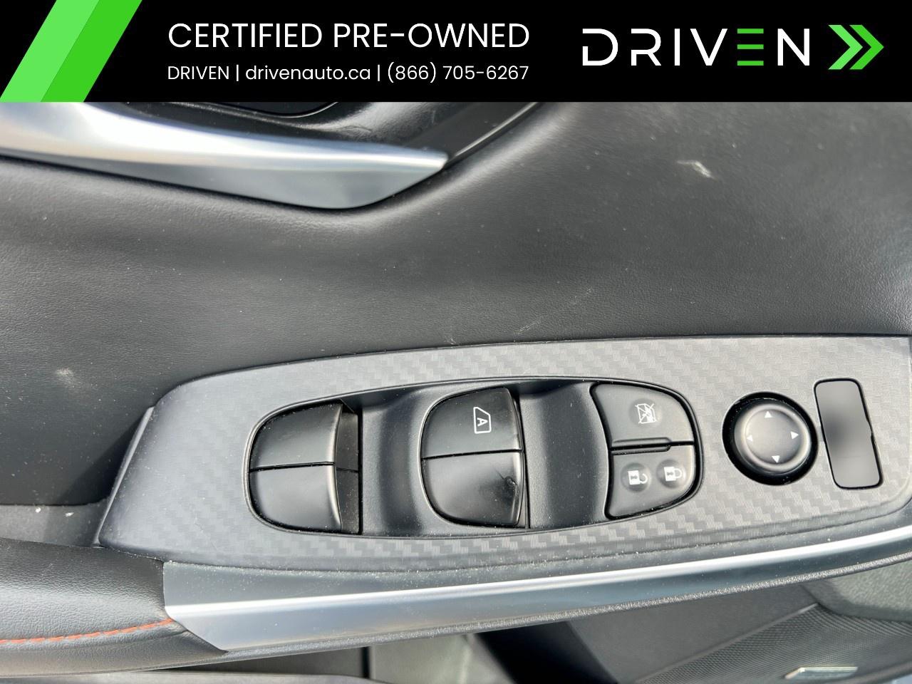 2025 Nissan Sentra SR CVT Photo