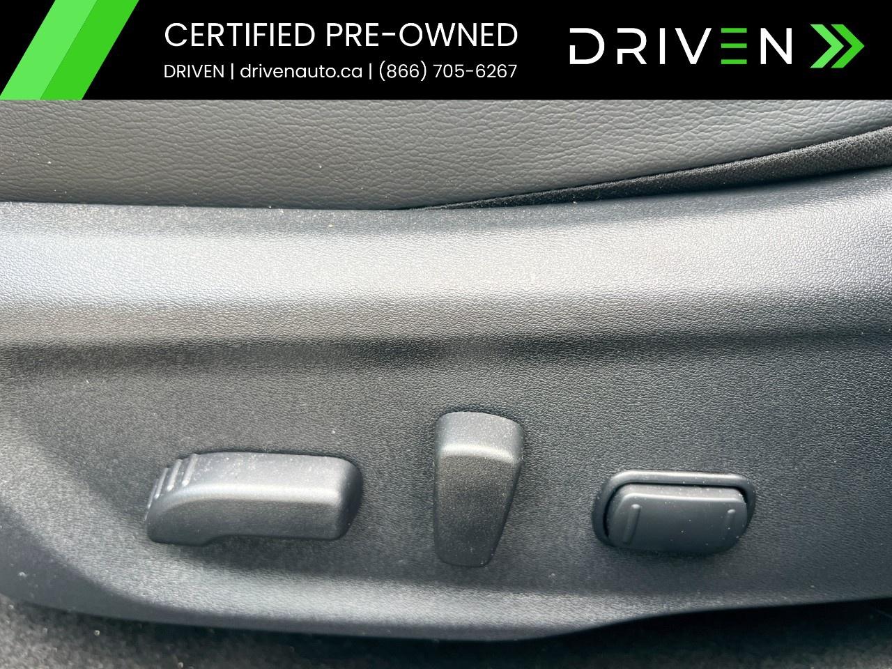 2025 Nissan Sentra SR CVT Photo