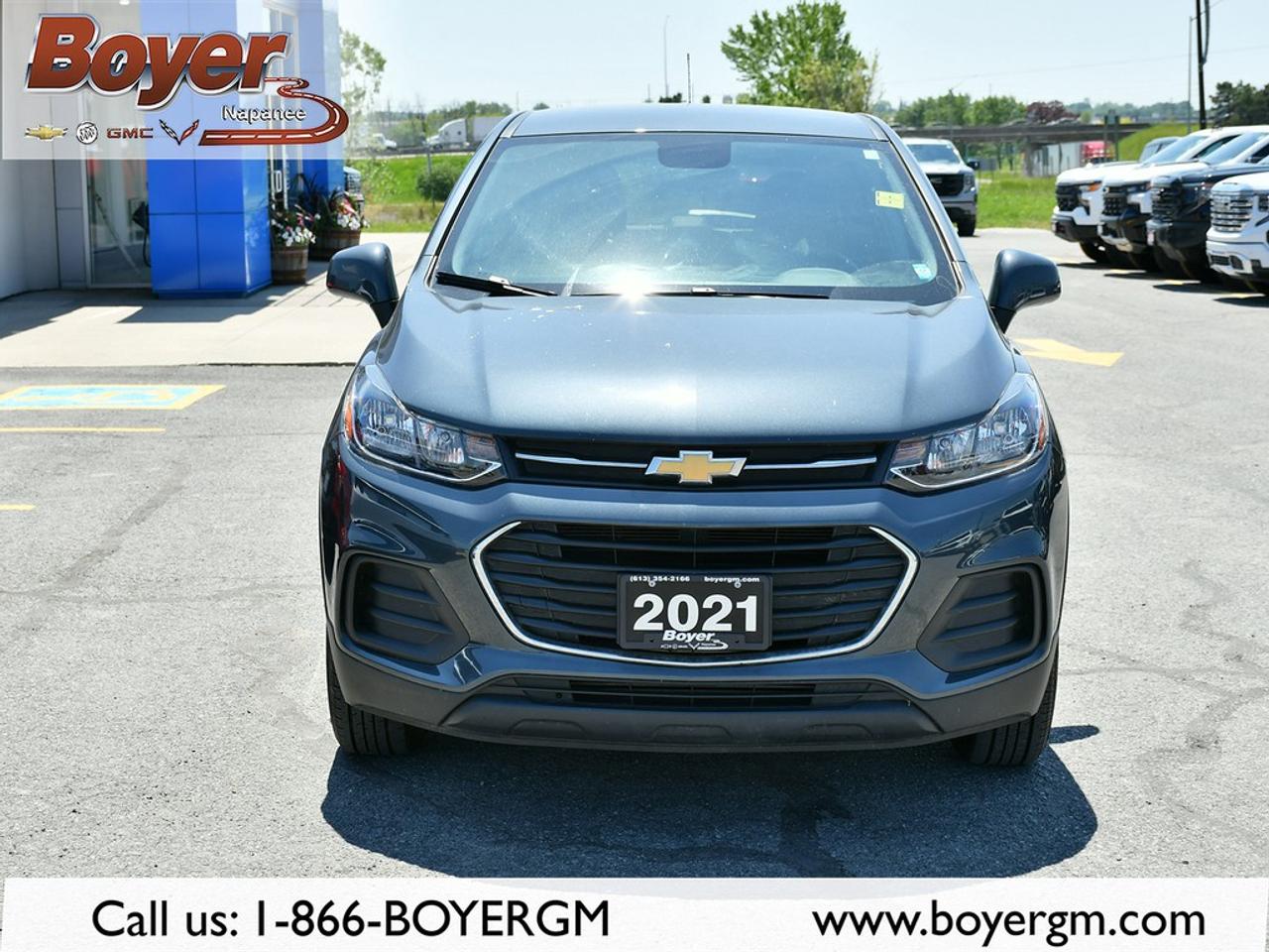 2021 Chevrolet Trax LS AWD Photo
