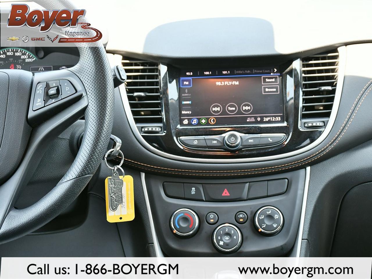 2021 Chevrolet Trax LS AWD Photo