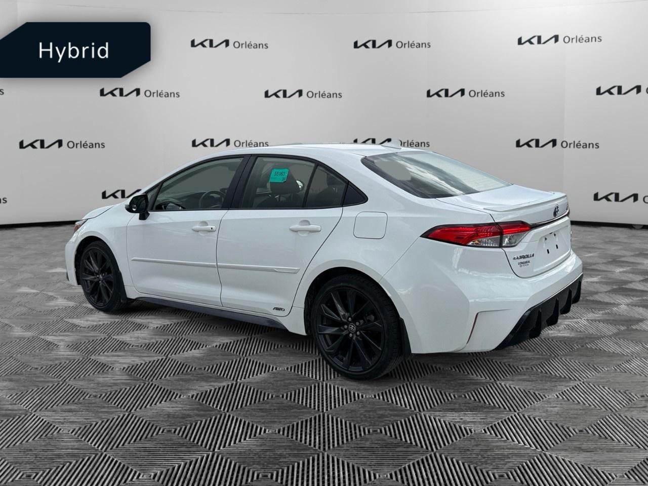 2023 Toyota Corolla Hybrid SE AWD (GS) Photo