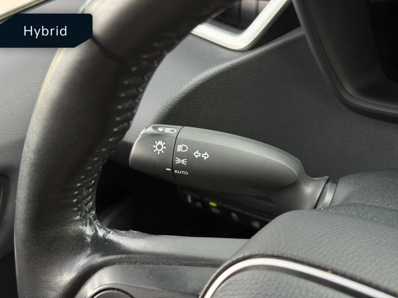 2023 Toyota Corolla Hybrid SE AWD (GS) Photo