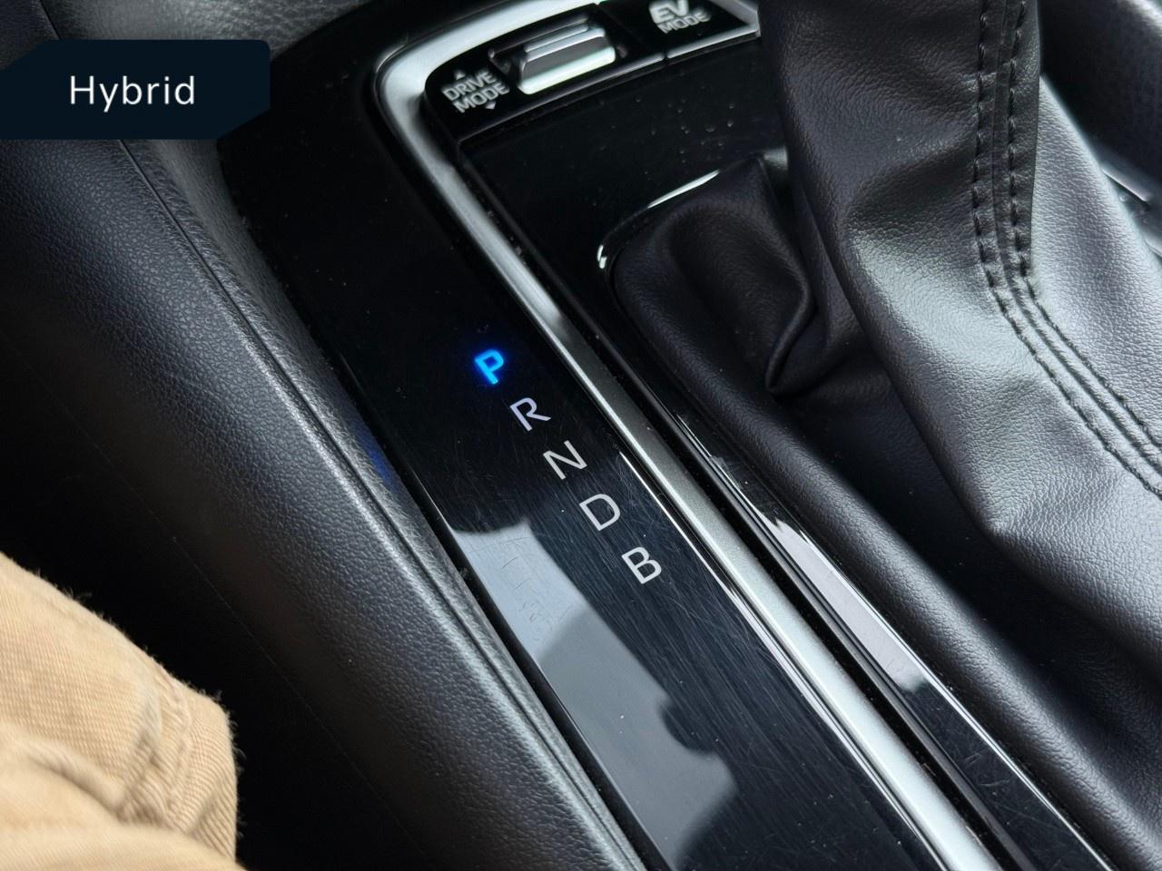 2023 Toyota Corolla Hybrid SE AWD (GS) Photo