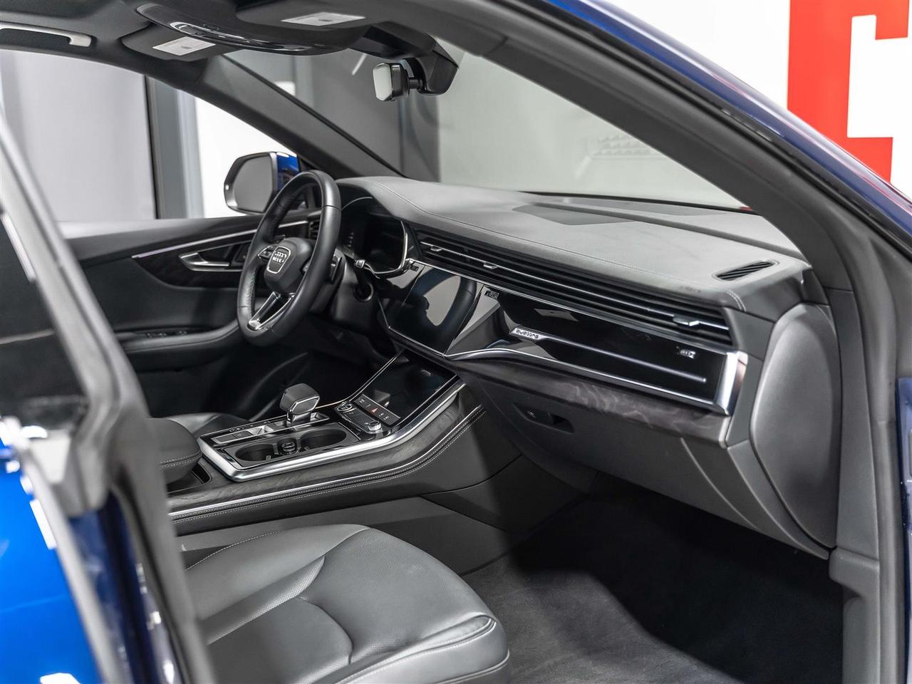 2023 Audi Q8 Progressiv|S-Line|Black Optics Pkg|Audi Certified Photo