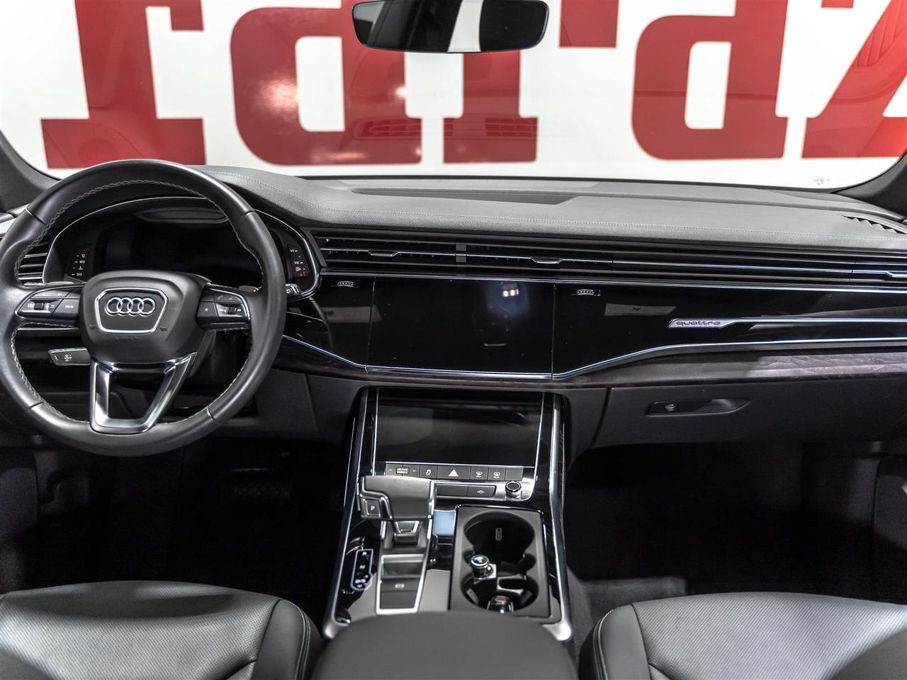 2023 Audi Q8 Progressiv|S-Line|Black Optics Pkg|Audi Certified Photo