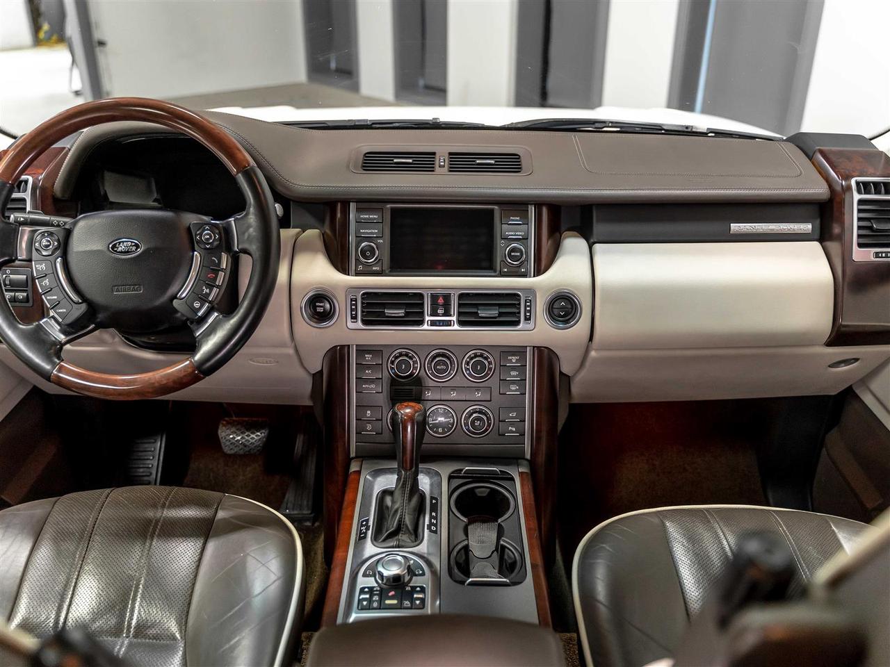 2011 Land Rover Range Rover HSE|5.0L V8|Rear Entertainment|Extensive Dealer Servicing Photo