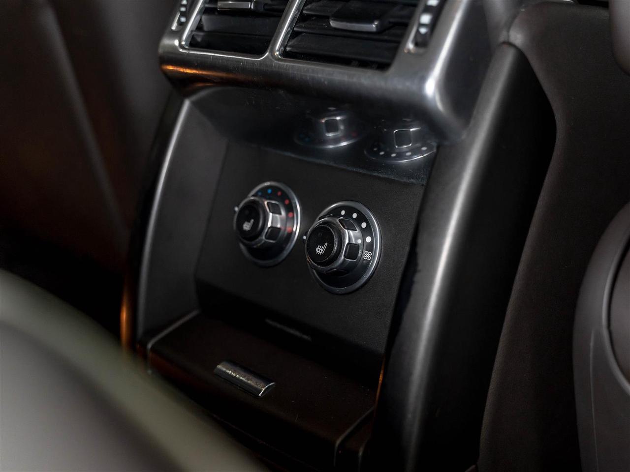 2011 Land Rover Range Rover HSE|5.0L V8|Rear Entertainment|Extensive Dealer Servicing Photo