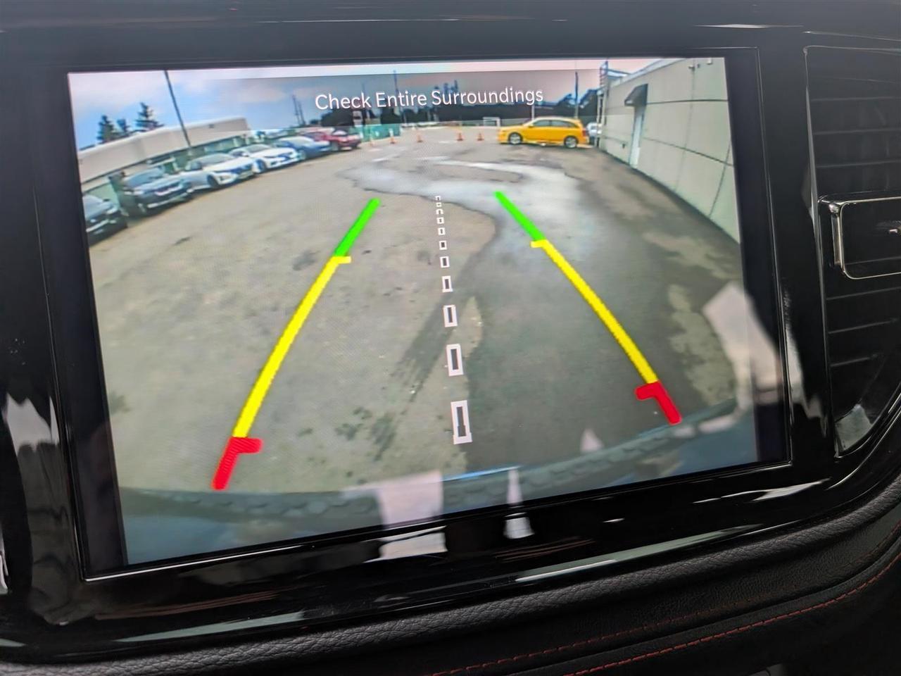 2024 Dodge Durango GT PLUS - 6 PASS - NAVI - SUNROOF - TECH FEATS Photo