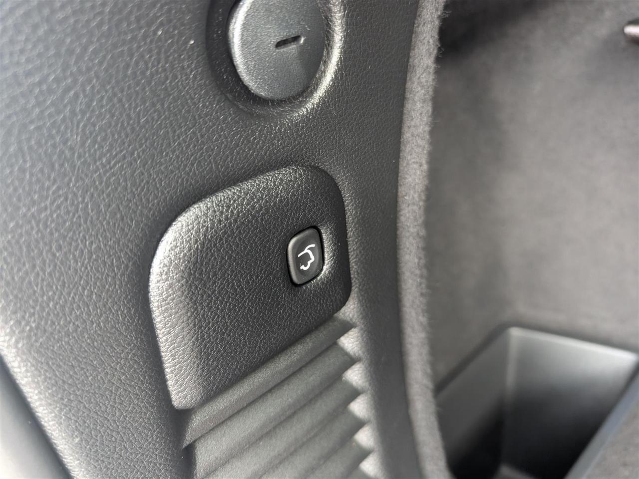 2024 Dodge Durango GT PLUS - 6 PASS - NAVI - SUNROOF - TECH FEATS Photo