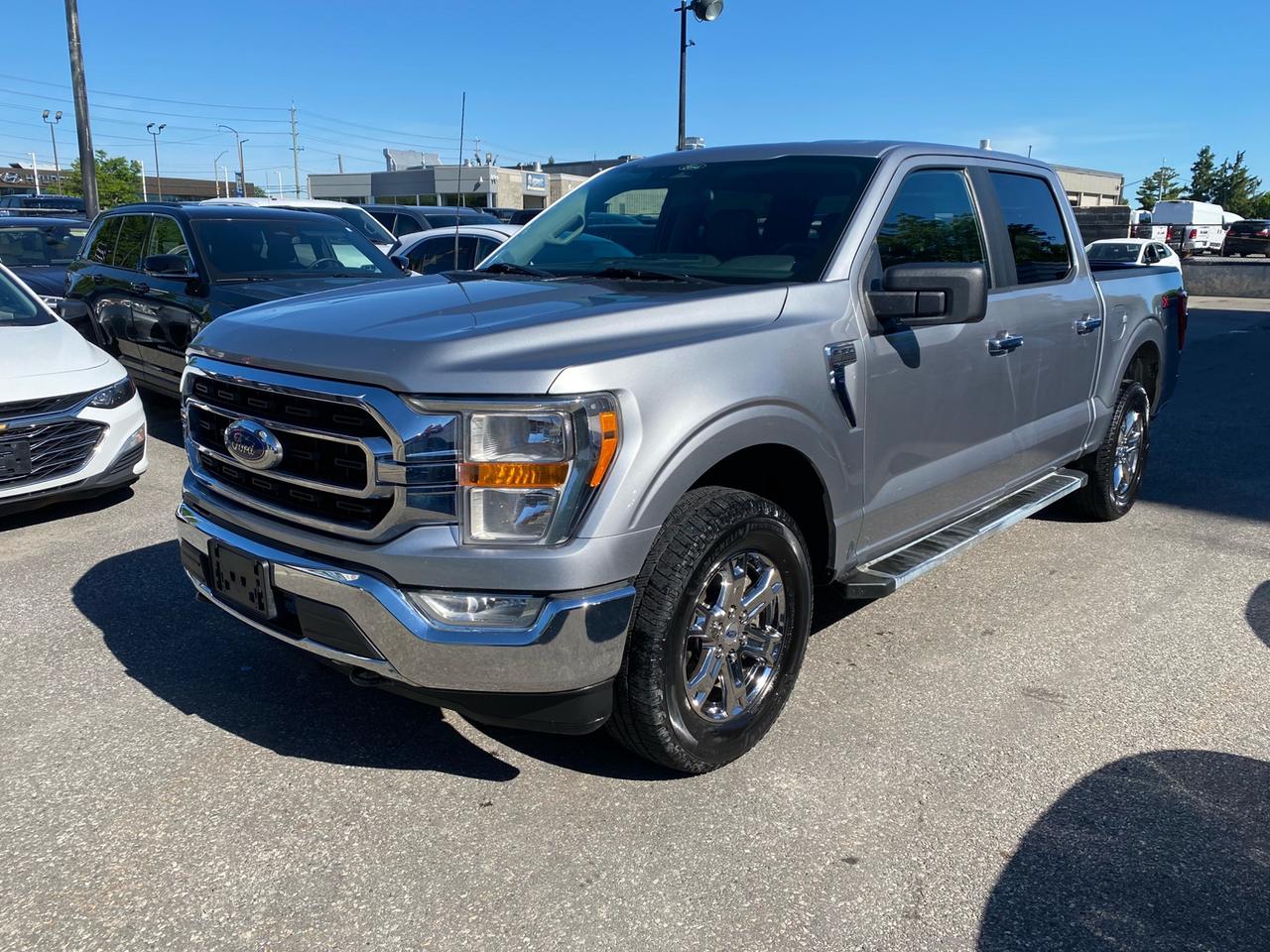 2022 Ford F-150 XLT | SuperCrew | 4x4 | Apple CarPlay | Android Auto Photo2