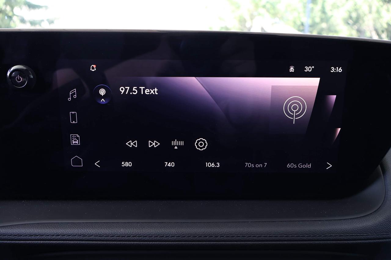 2025 Buick Encore GX Avenir Photo