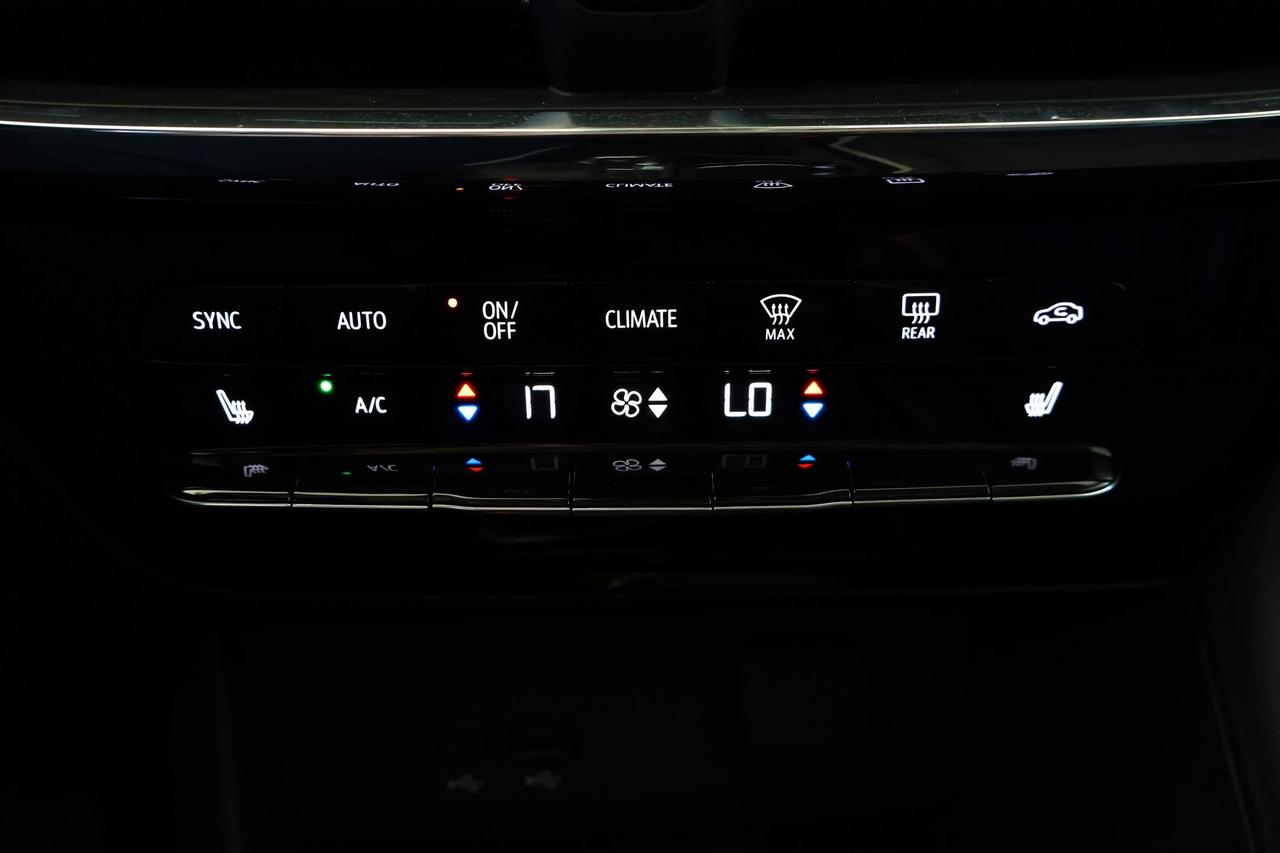 2025 Buick Encore GX Avenir Photo