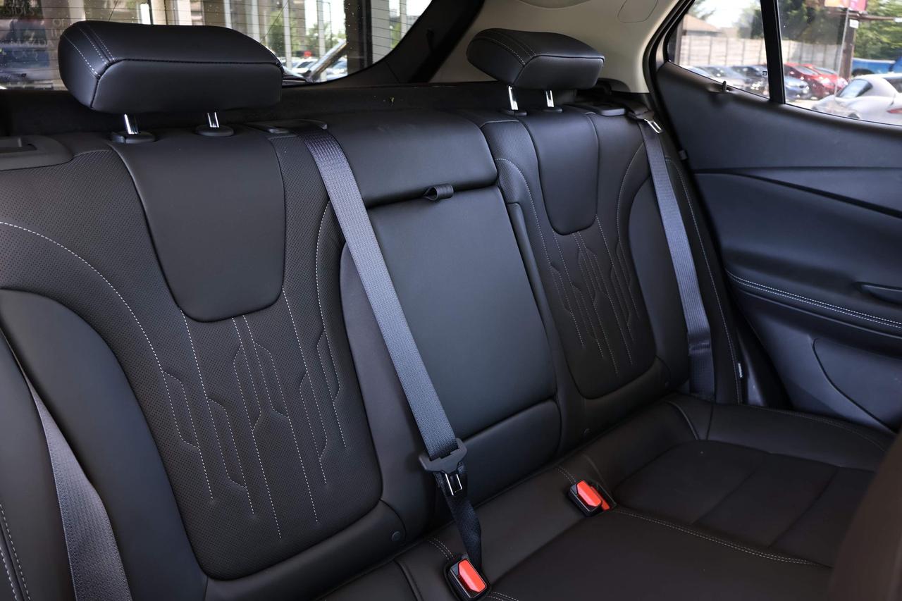 2025 Buick Encore GX Avenir Photo